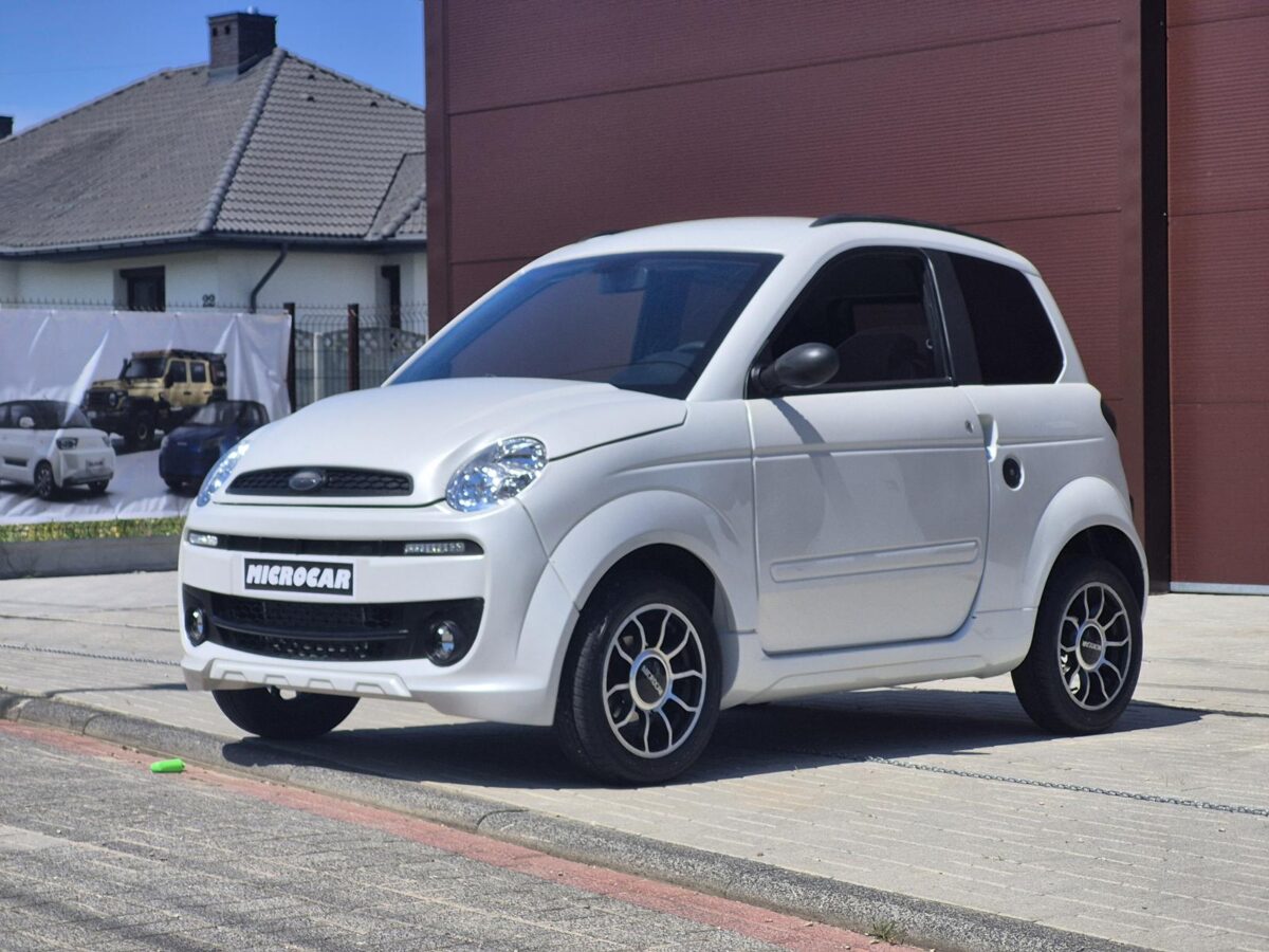 Microcar MGO (8027) - obrazek 2
