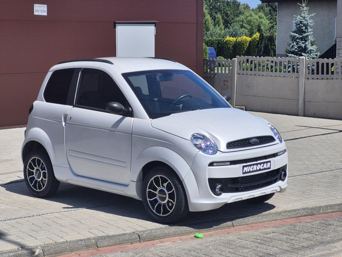 Microcar MGO (8027) - obrazek 9